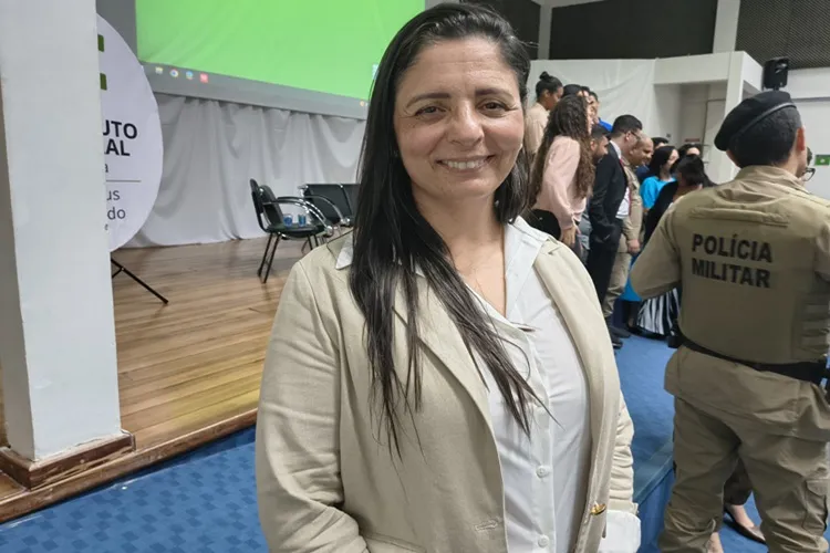 Brumado: Juíza explana diretrizes nacionais contra o feminicídio perante policiais do 24º BPM