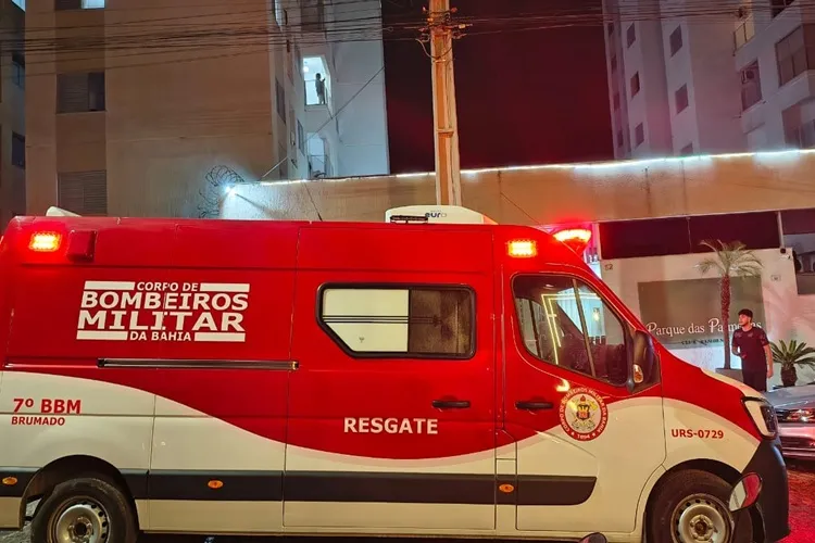 VÍDEO: Alerta de moradora após cheiro de fumaça evita tragédia em edifício residencial em Brumado