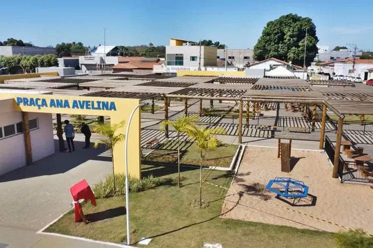 Homem condenado a 25 anos de prisão foge durante julgamento em Baianópolis