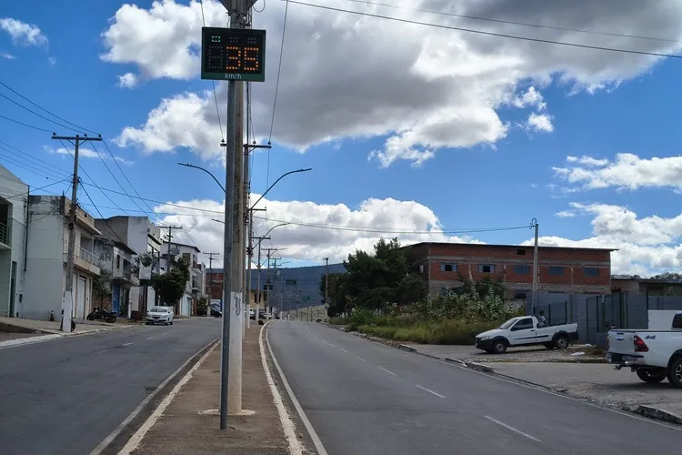 Brumado: Radar com display entra em período educativo passa a operar na segunda (25)