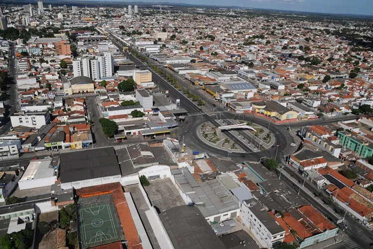 Ministério Público recomenda correções em abrigos de idosos de Feira de Santana