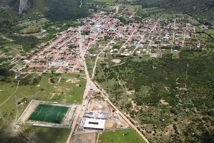 Justiça defere remoção de publicações e identificação de perfil anônimo em Caetanos