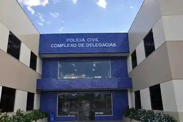 Feira de Santana: Jovem flagrado se masturbando em academia de condomínio é educador físico