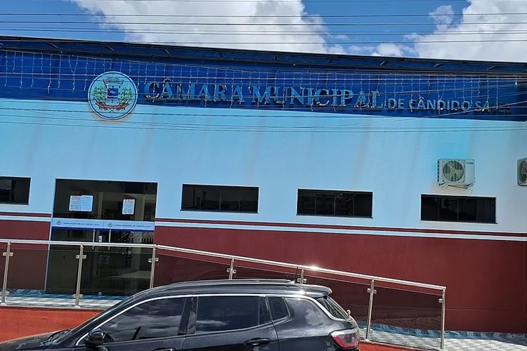 Contas de 2024 da Câmara de Cândido Sales são consideradas regulares