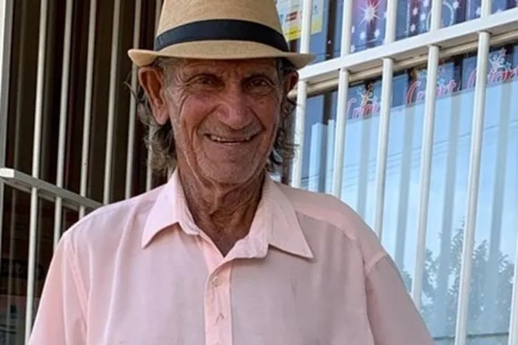 17º BPM apreende adolescente acusado de assassinar idoso a pauladas em Candiba