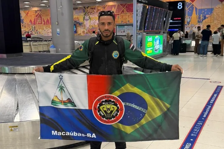 Atleta de Macaúbas participa de Campeonato Mundial de Muay Thai na Tailândia