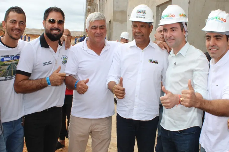 Moradores de Tanhaçu cobram pavimentação de trecho da BR-030 após 60 anos de espera