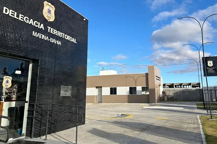 Sem escrivão e com teto caindo, MP dá 180 dias para adequação de delegacia em Matina