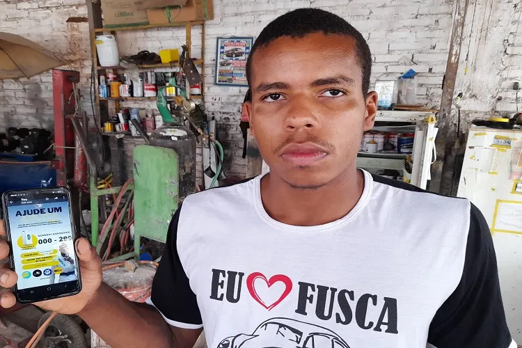 Brumado: Sem apoio, campeão de jiu-jítsu lança rifa enquanto recebia moção legislativa