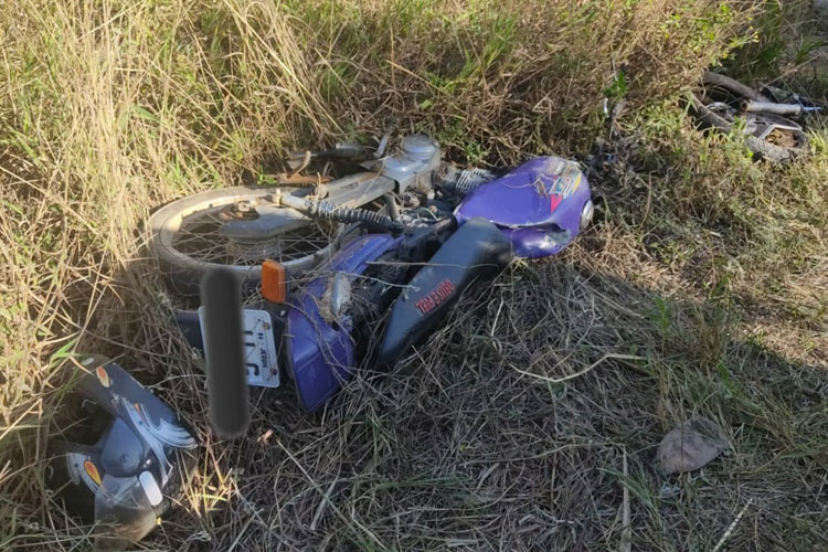 Criança de 9 anos morre em acidente em Barra da Estiva e irmão de 11 meses está internado