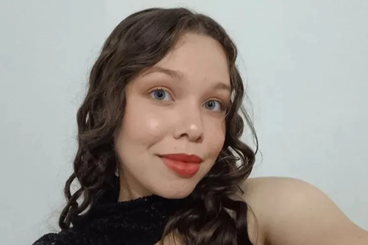 Vitória da Conquista: Aluna do IFBA no Programa Jovem Deputado Baiano