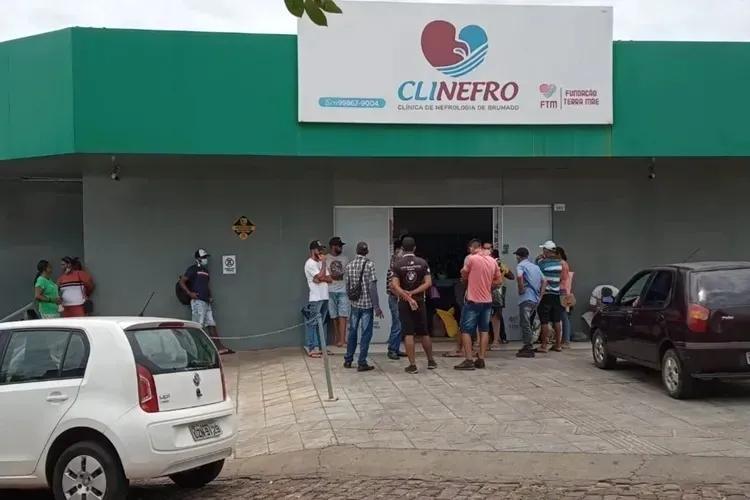 Pacientes passam mal durante diálise e precisam ser encaminhados ao Hospital de Brumado