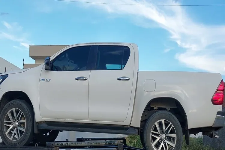 17º BPM recupera hilux com restrição busca e apreensão em Guanambi
