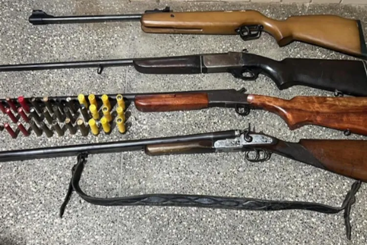 29ª CIPM apreende armas de fogo e munições em Ibitiara