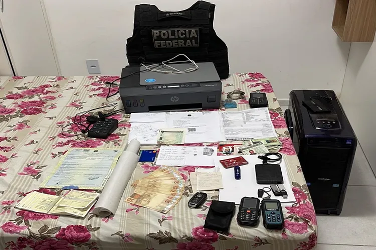 Operação Dupla Face: PF combate empréstimos fraudulentos em Vitória da Conquista