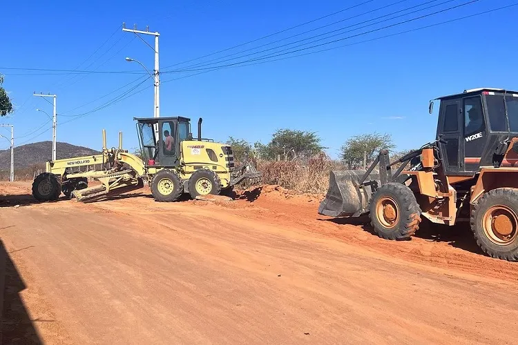 Prefeito de Guanambi anuncia pavimentação asfáltica do bairro Nova Esperança