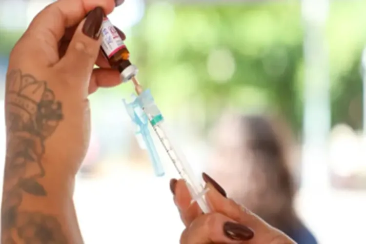 Vacina brasileira contra Covid-19 entra na fase final de estudos