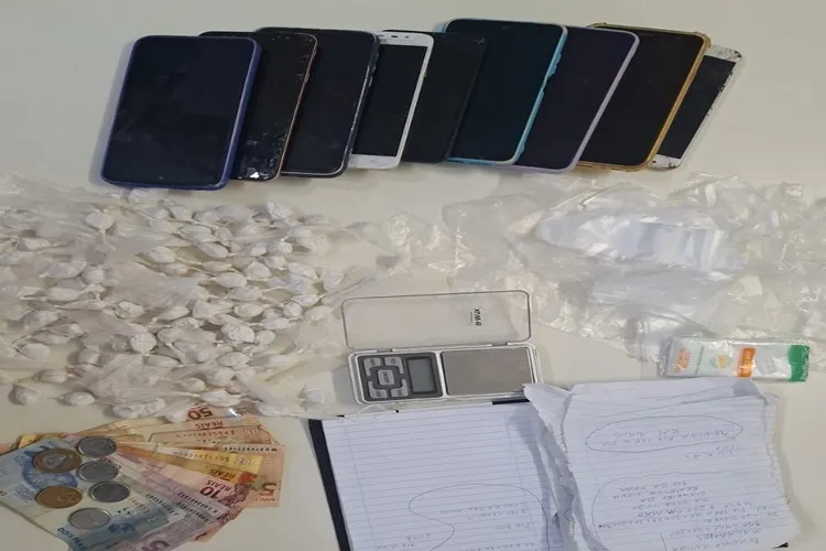 Três homens são presos acusados de tráfico de drogas em Tanque Novo