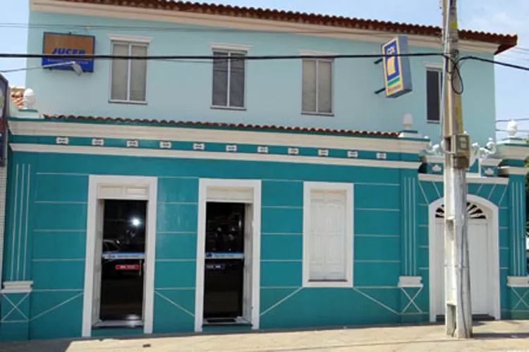 Comércio de Brumado funcionará em horários diferenciados durante o mês de junho