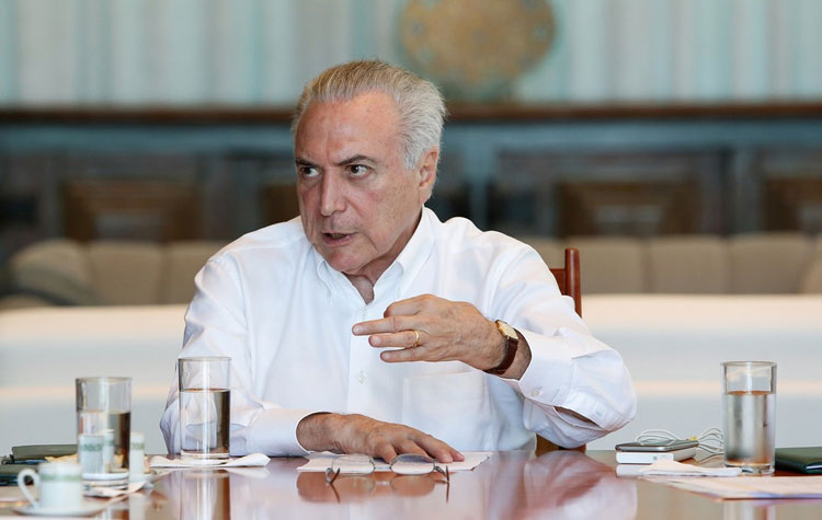 Decreto prorroga Luz para Todos até 2022