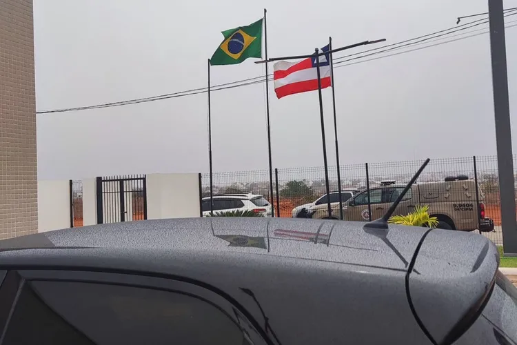 94ª CIPM recupera veículo com restrição de furto/roubo em Caculé