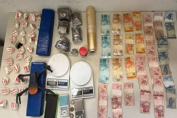 Mais de 3kg de drogas são apreendidas pela 38ª CIPM em Bom Jesus da Lapa