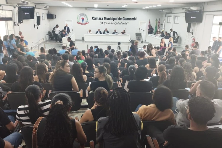 Guanambi: Paralisação dos servidores é por gestão não cumprir acordos, diz advogado