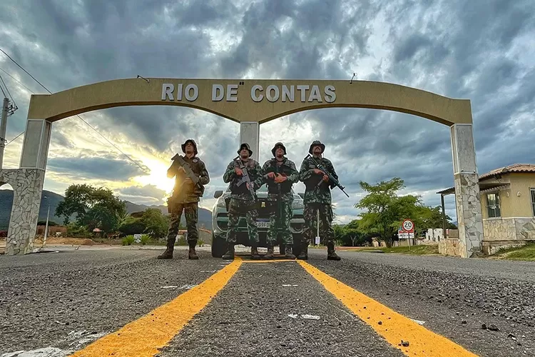 Cippa combate maus tratos a animais e crimes ambientais em Rio de Contas