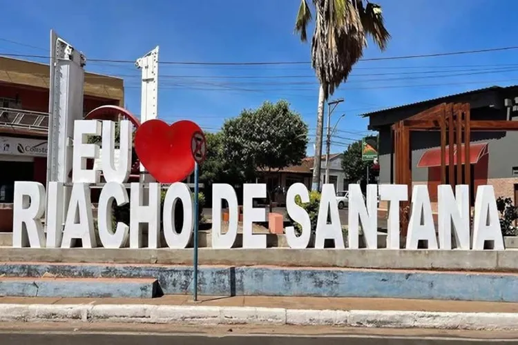 Ex-vice-diretor é condenado a 6 anos de prisão por crimes contra menores em Riacho de Santana