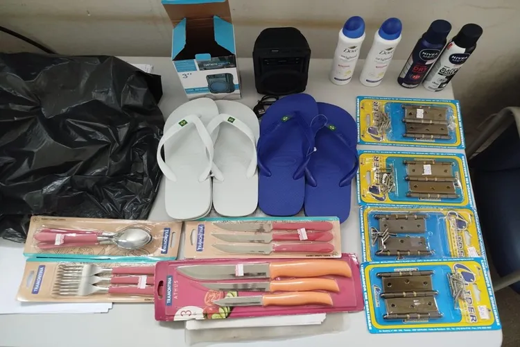 Suspeito de furto é preso no centro da cidade de Dom Basílio