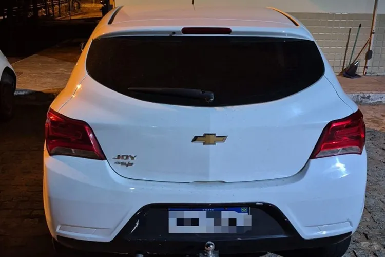 94ª CIPM apreende carro clonado em Caetité