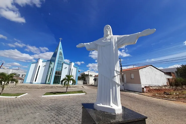 Malhada Pedras direciona recursos para abastecimento de água na zona rural