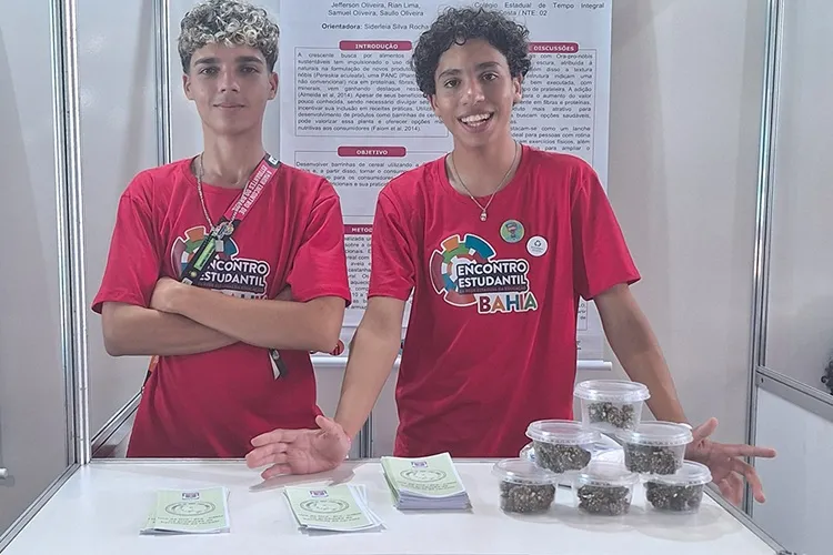 Estudantes de Riacho de Santana utilizam ora-pro-nóbis para produzir barra de cereal