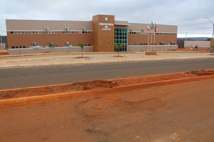 Prefeitura de Caetité diz que não tem pendências em convênios com o Governo da Bahia