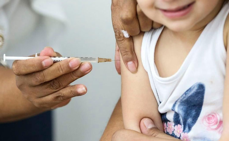 Pfizer pede à Anvisa autorização para vacinar crianças de 6 meses a 4 anos