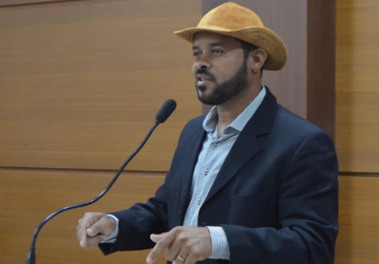 Vereador acusado de agressão a servidora renuncia a mandato em Jacobina