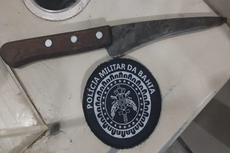 Mulher é esfaqueada durante consumo de bebida alcoólica em Palmas de Monte Alto