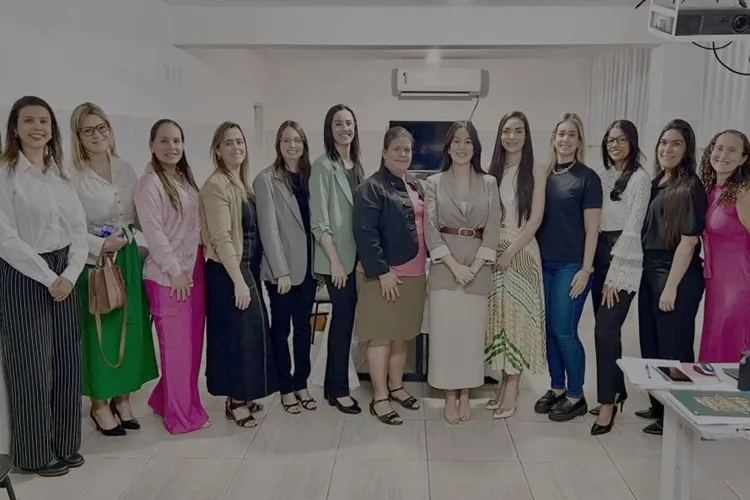 Brumado dá posse ao Conselho Municipal da Mulher