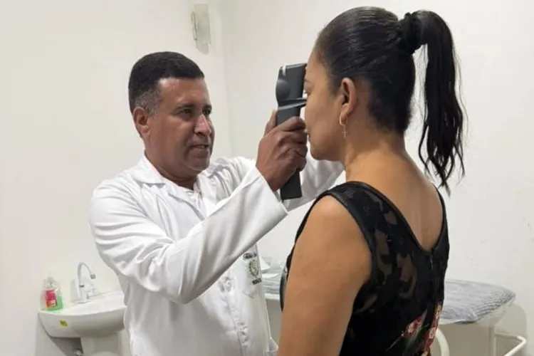 Projeto Glaucoma atende mais de 700 pacientes em Brumado e garante colírios gratuitos