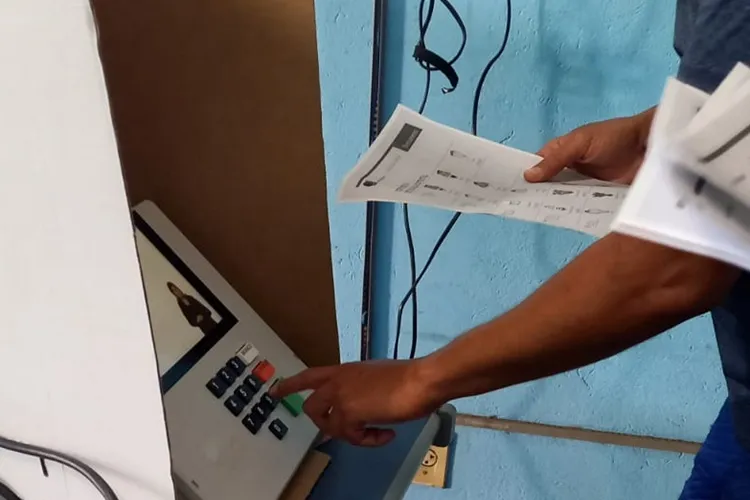 Eleições 2026: Reta final em Brumado expõe contrastes e estratégias distintas na busca pelo voto