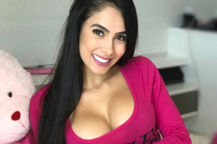 Bonde do Forró: Cantora guanambiense denuncia que vem sofrendo ameaça de morte e pede ajuda dos fãs