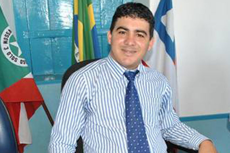 Ituaçu: Presidente da Câmara é multado por despesas irrazoáveis de assessoria contábil e jurídica