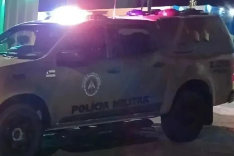 17º BPM surpreende homem na porta de casa e cumpre mandado de prisão em Guanambi