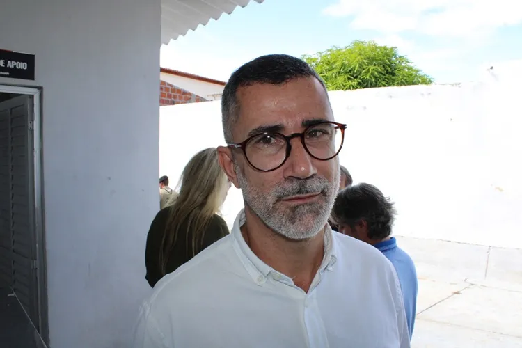 Presidente da Embasa esclarece falhas no abastecimento de água em Guanambi