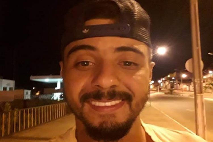 Frentista de posto de combustíveis que atua em Brumado morre em acidente na BA-148