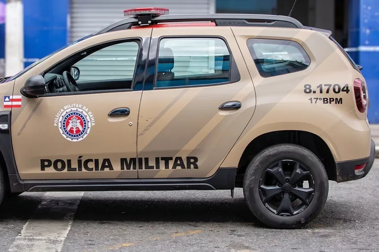 Proprietária exige taxa extra de porão e ameaça inquilina por mensagem em Guanambi