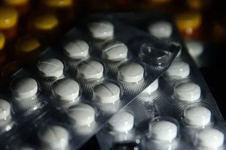 Anvisa determina apreensão de lotes de medicamentos falsificados