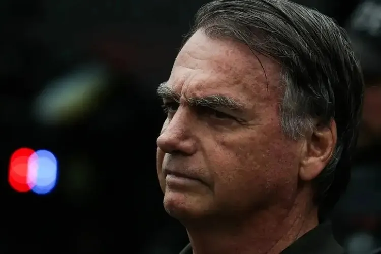 STF publica acórdão que condena Jair Bolsonaro a 27 anos de prisão