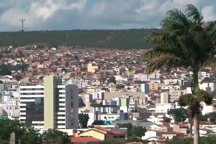 Homem é morto a tiros após ter casa invadida em Vitória da Conquista