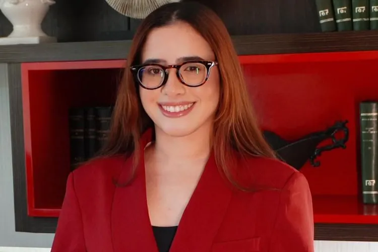 Advogada detalha regras e sanções da Justiça Eleitoral para campanhas na Internet e uso de IA